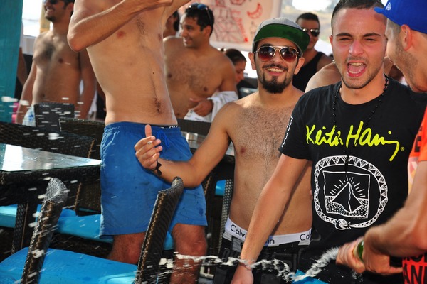 Edde Sands Champagne Shower